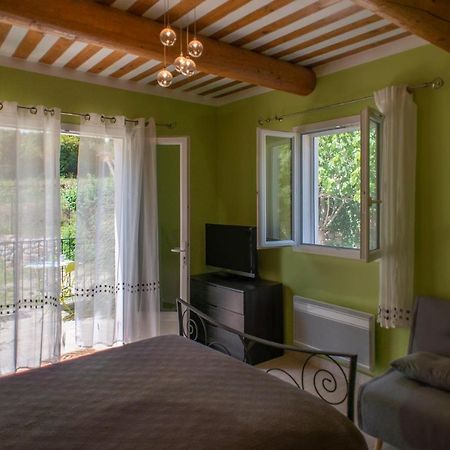 Les Manaux En Provence Bed & Breakfast Roquevaire Exterior photo